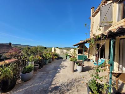 Beautiful Winegrower House With Garage, Terrace and Views Onto The Pyrenees