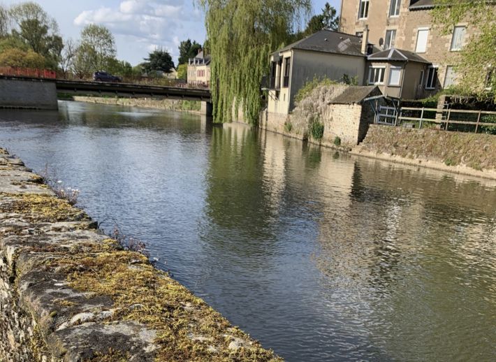 Building Plot Bordering the River Varenne