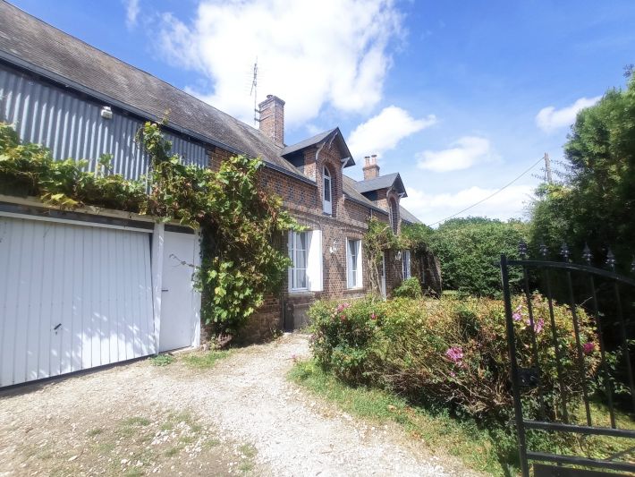 Detached Country House with No Neighbours