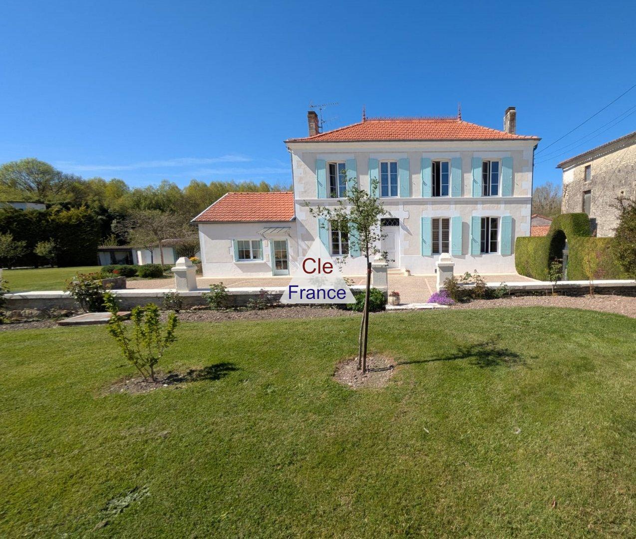 Elegant Manor House with Contemporary Extension