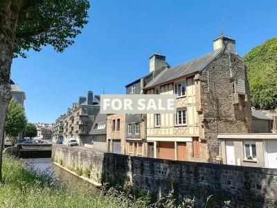 Town House in Fantastic Condition