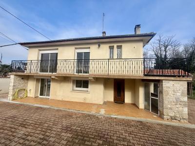 Detached House with Garden