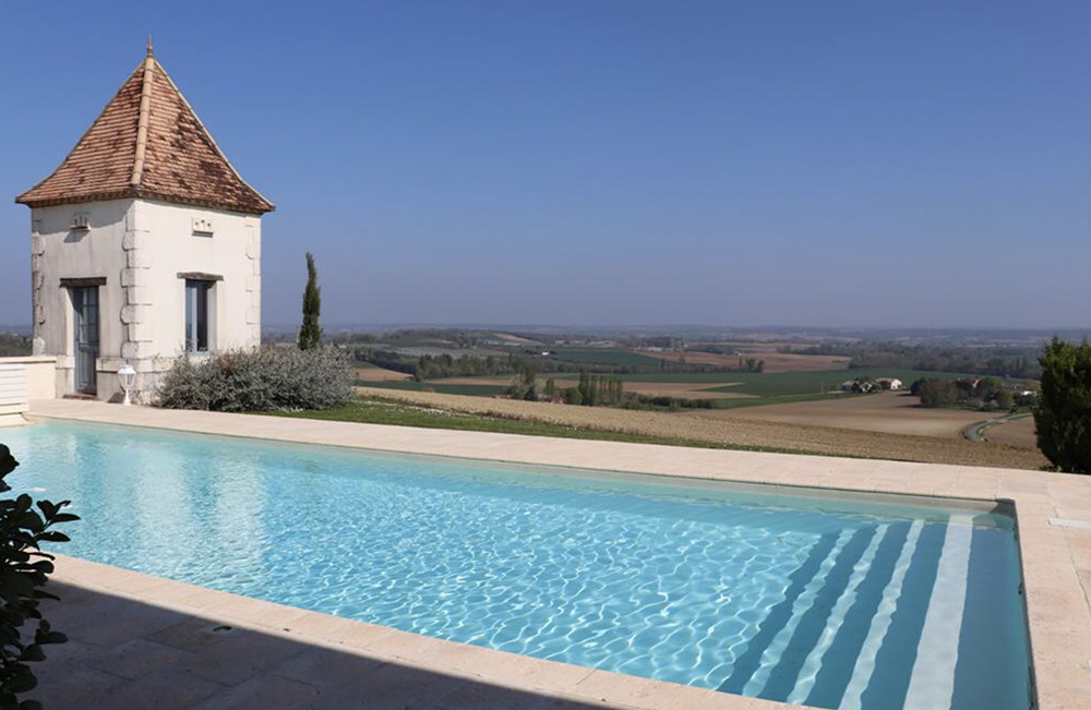 Stunning Detached Villa with Pool and Open Views