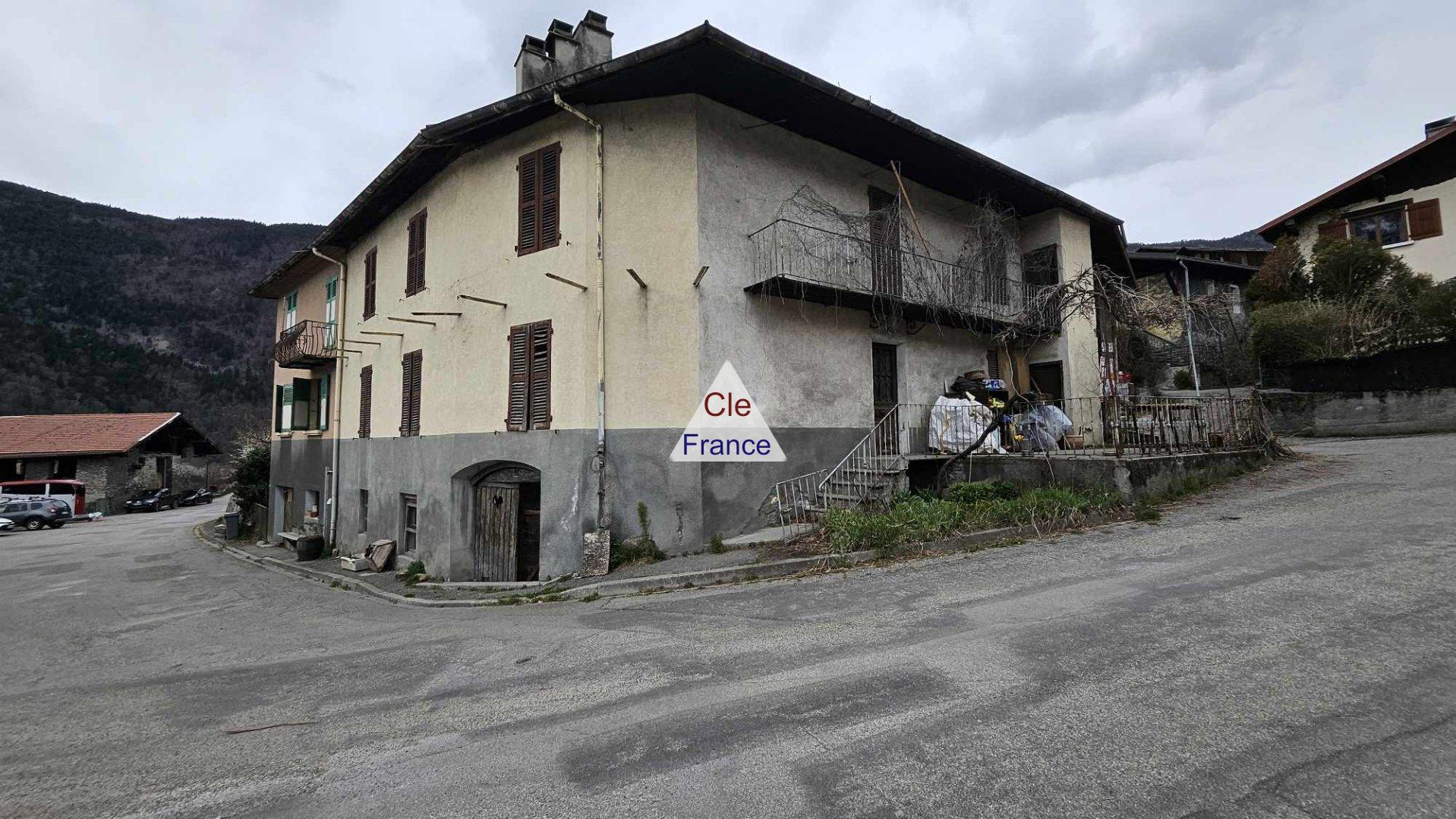 Grand-coeur (73260) : Maison T7 Sur 426 Ma