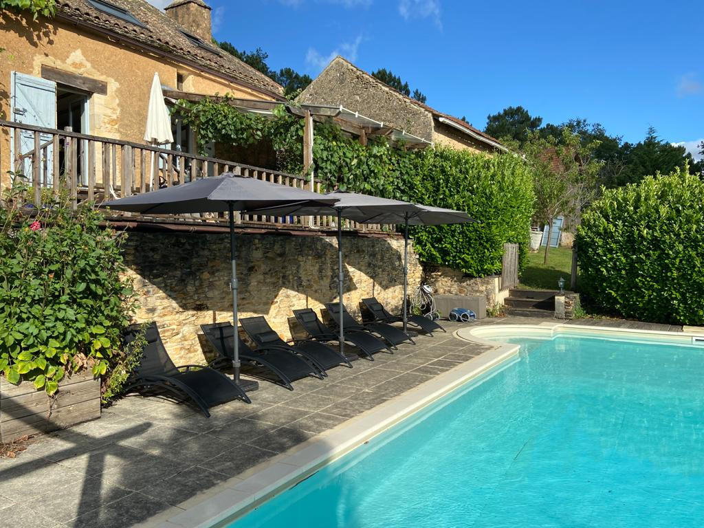 Detached Country House with Swimming Pool
