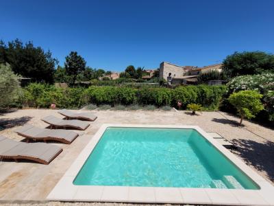 Immaculate Villa with Independent Guest Gite and Pool