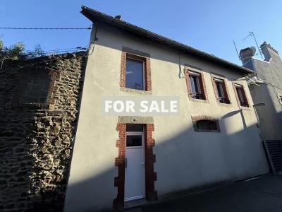 Fishermans Cottage in Coastal Resort Town