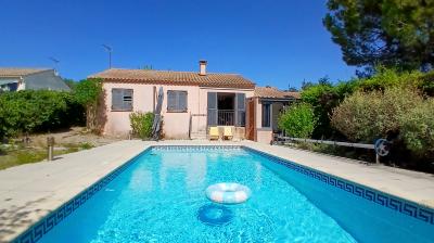 Detached Villa, Guest Cottage and Swimming Pool