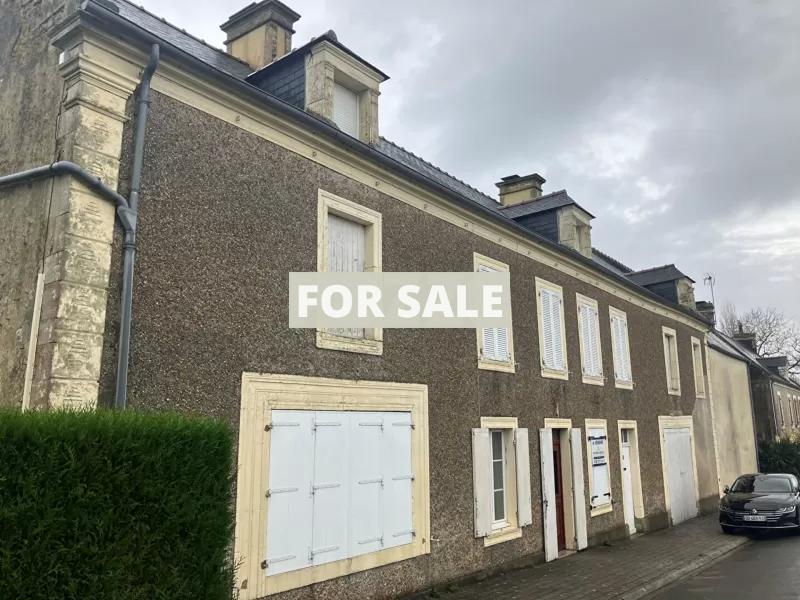 Traditional House with Garden Close to the Coast