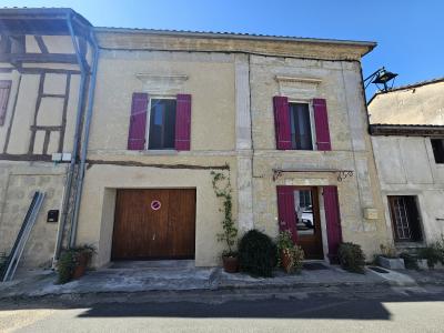 Delightful House with Garden in Great Location