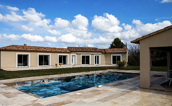 Detached House with Guest Gite and Swimming Pool