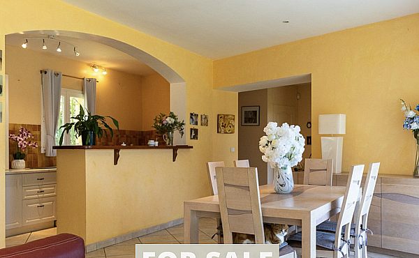 Property_For_Sale_in_France-with_Cle_France_Join_our_mailing_List_AXL05392_3.19