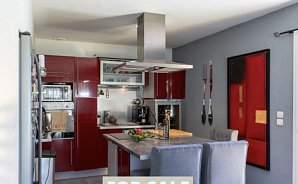 Property_For_Sale_in_France-with_Cle_France_Join_our_mailing_List_AXL05392_4.35