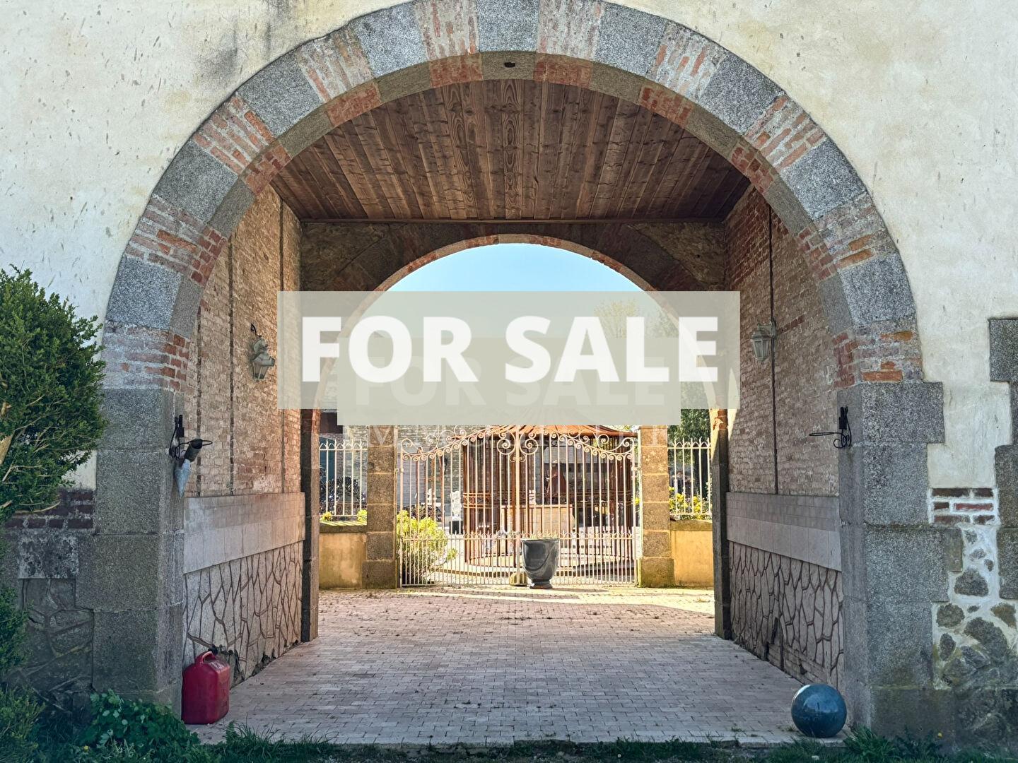 Huge Chateau with Estate in Superb Rural Setting