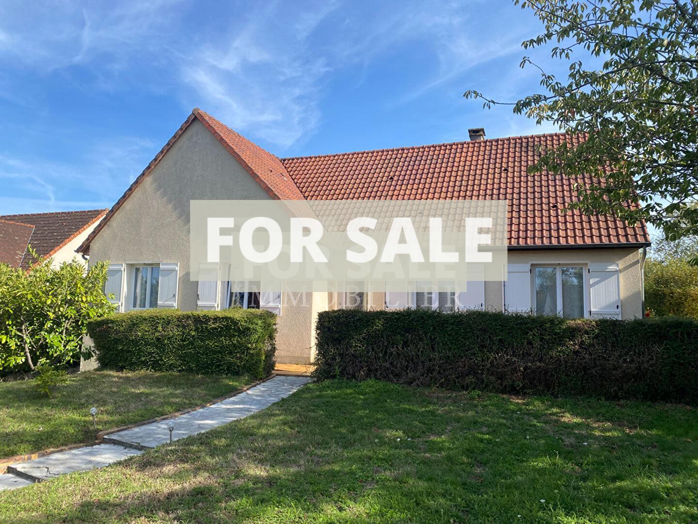 Comfortable Detached House with Garden