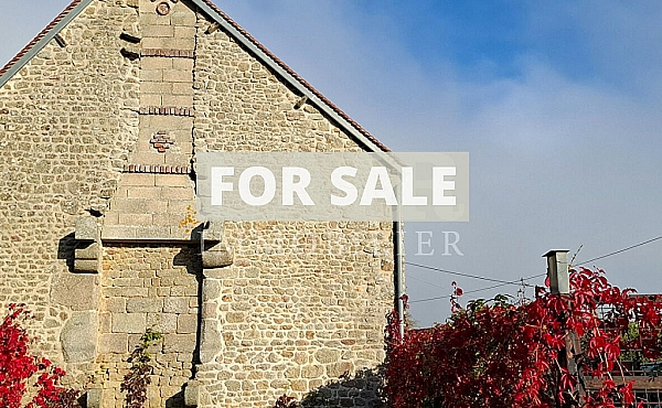 Property_For_Sale_in_France-with_Cle_France_Join_our_mailing_List_DJS05481_m