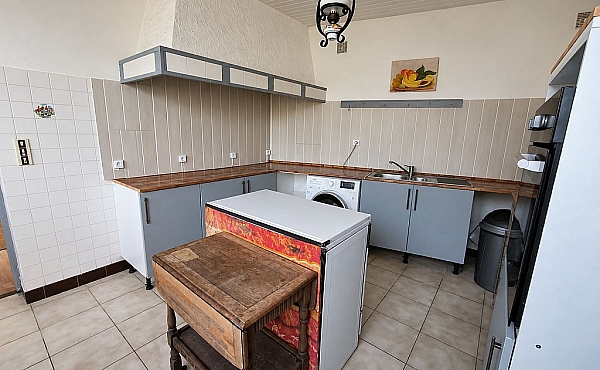Property_For_Sale_in_France_with_Cle_France_Join_our_mailing_List_AMR00120_160120_1