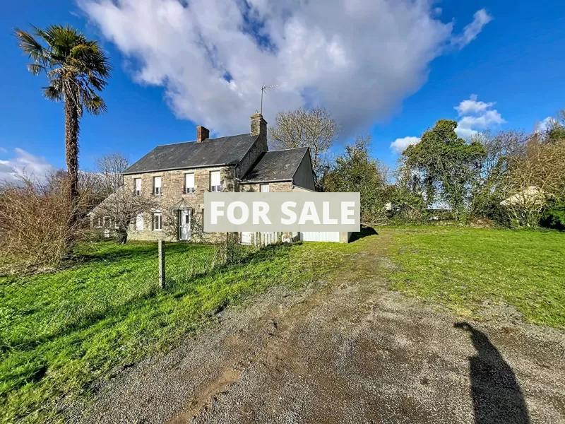 Detached Country House with Outbuildings