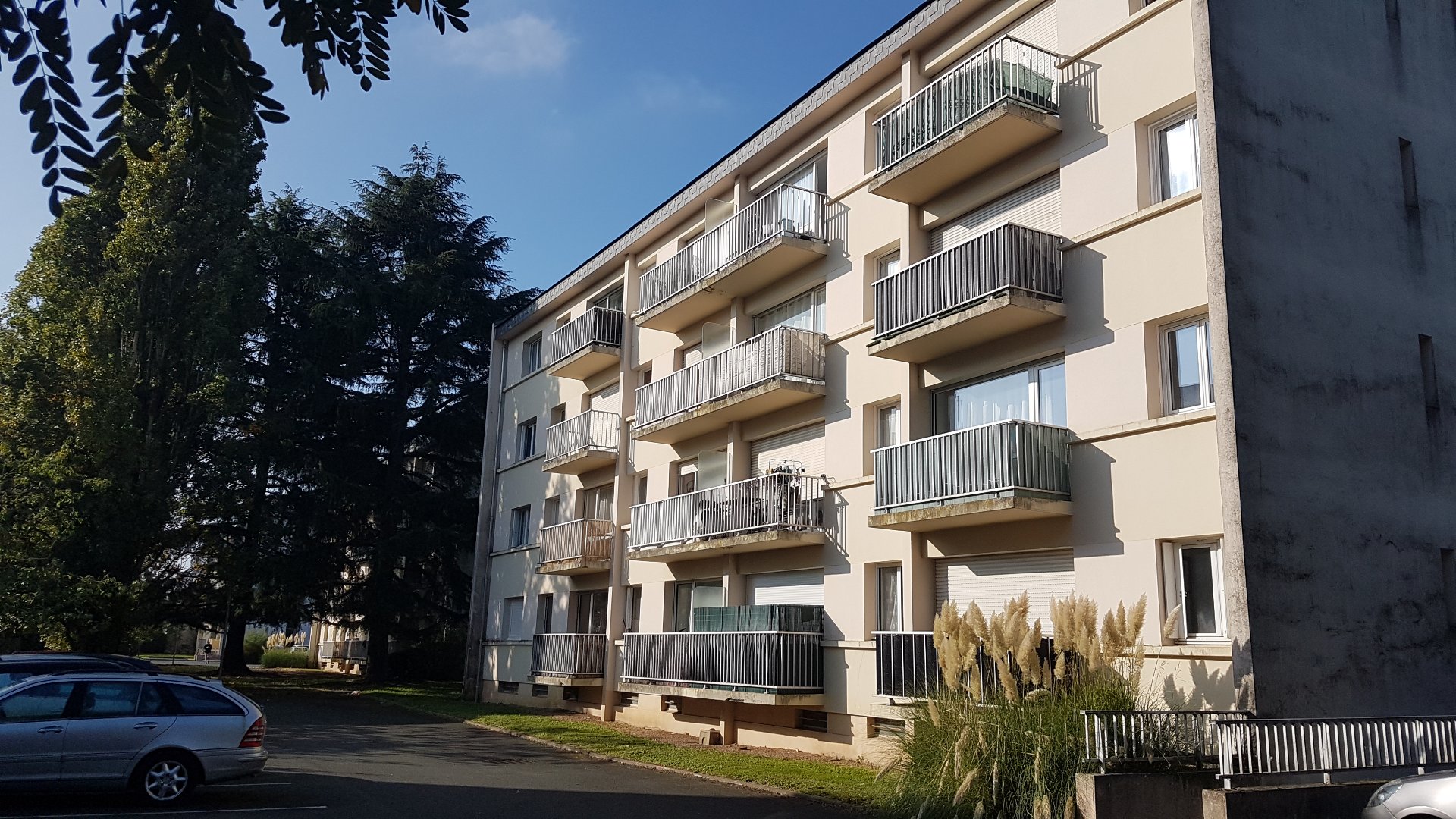 Apartment in Building near to the Hospital