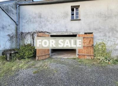 House to Renovate in Coastal Sector
