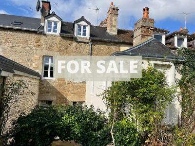 Town House with Neat Garden