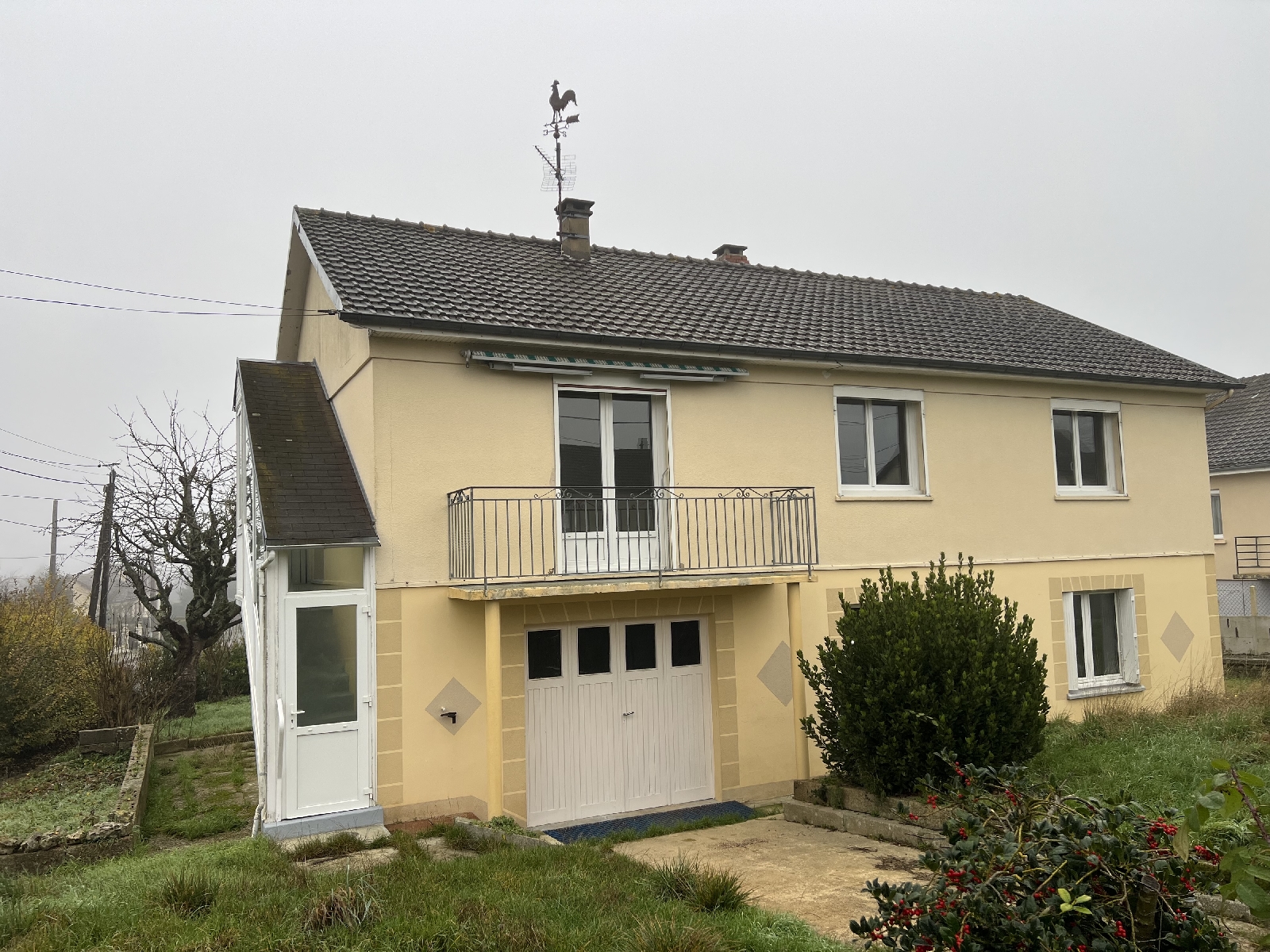 Detached House with Landscaped Garden