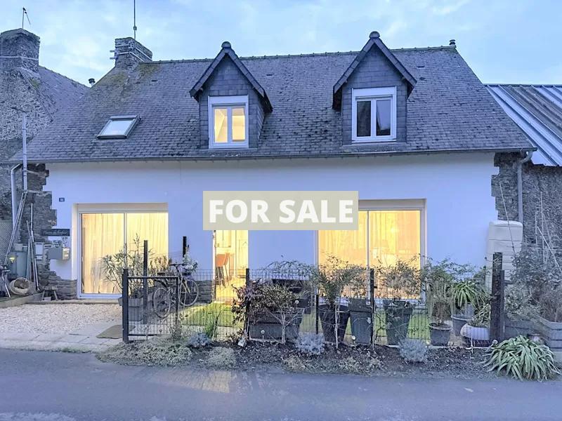 Detached Country House with Lovely Interiors