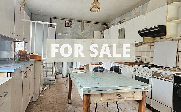 Property_For_Sale_in_France-with_Cle_France_Join_our_mailing_List_DJV05693_c