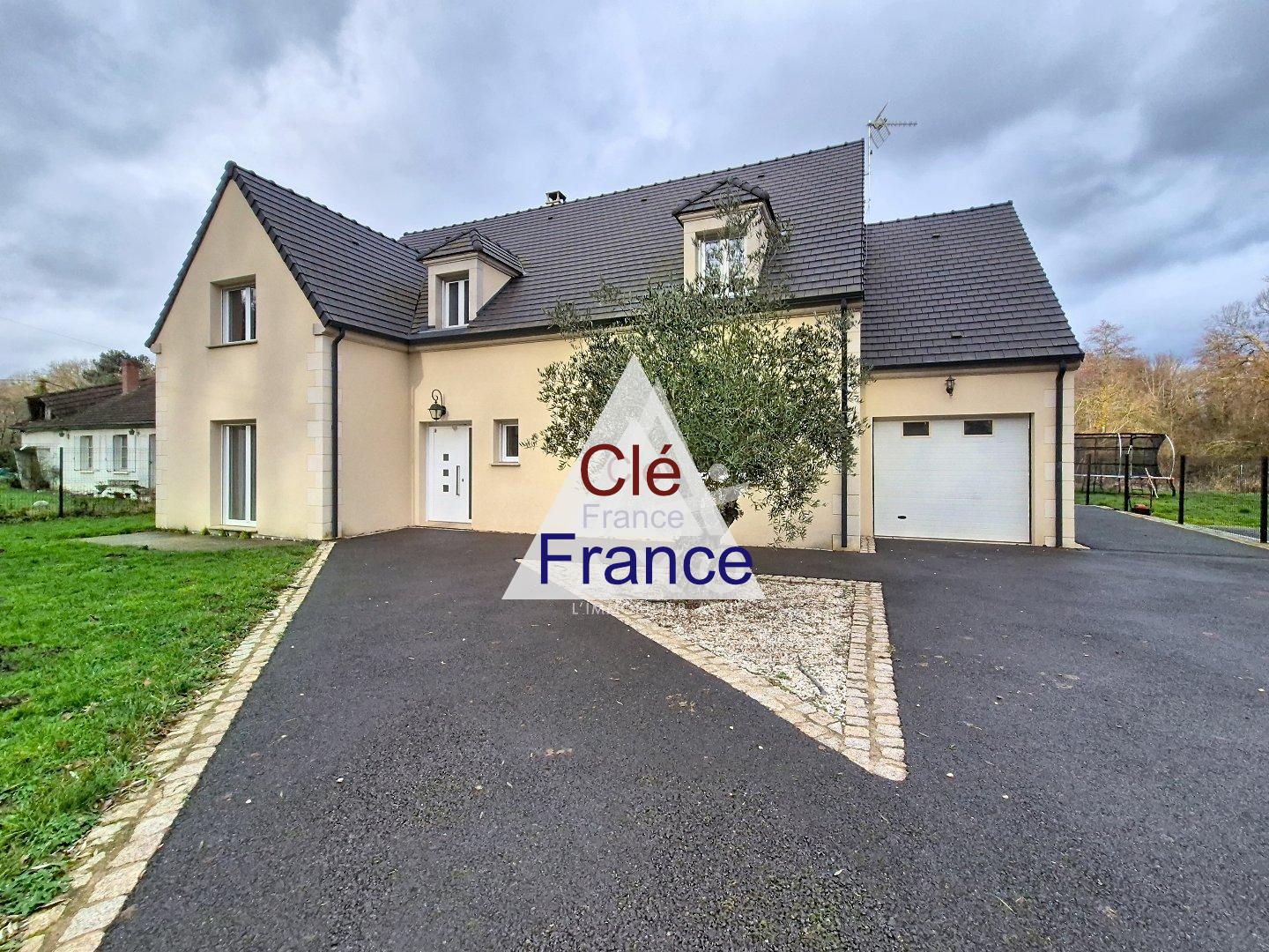 Recently Built Detached House with Garden