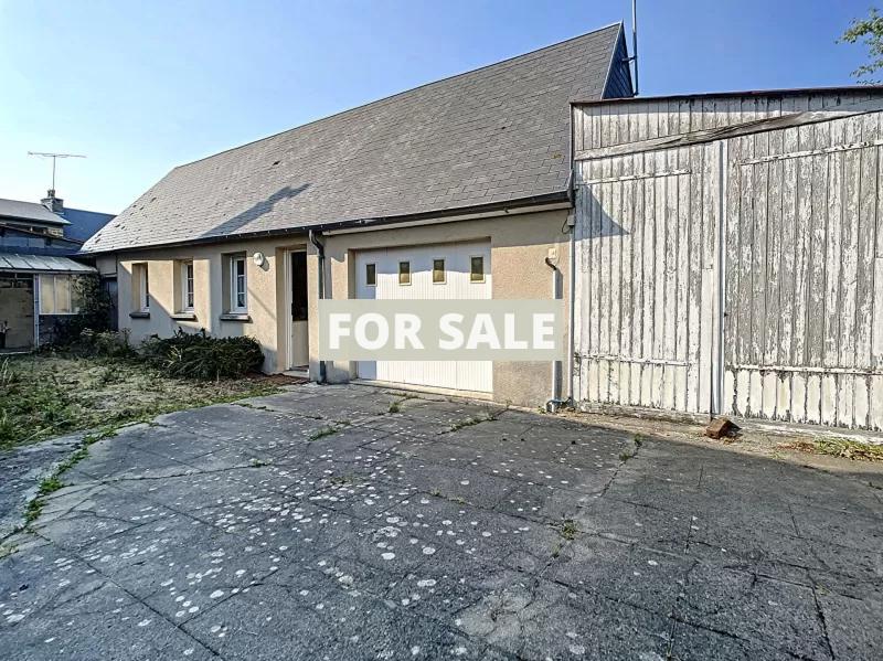 Detached House with Garden by the Coast