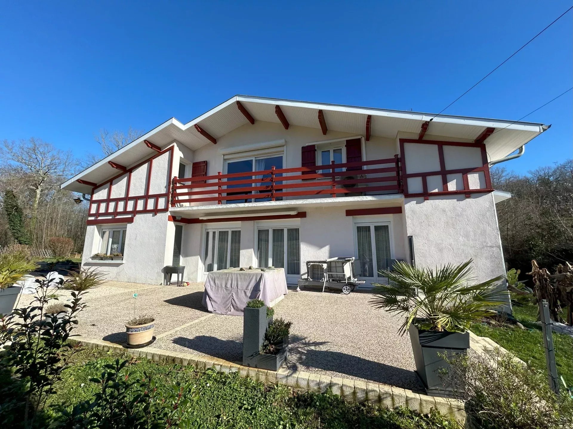 Beautiful House, Independent Apartment And Spa