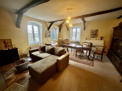 Apartment In The Heart of Historic Town