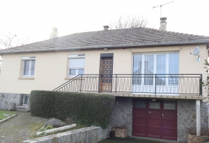 Detached House with Landscaped Garden