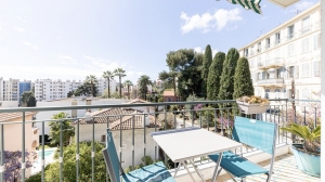 Beautiful Corner Apartment For Sale