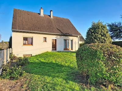 Detached House with Garden by the River Vernisson