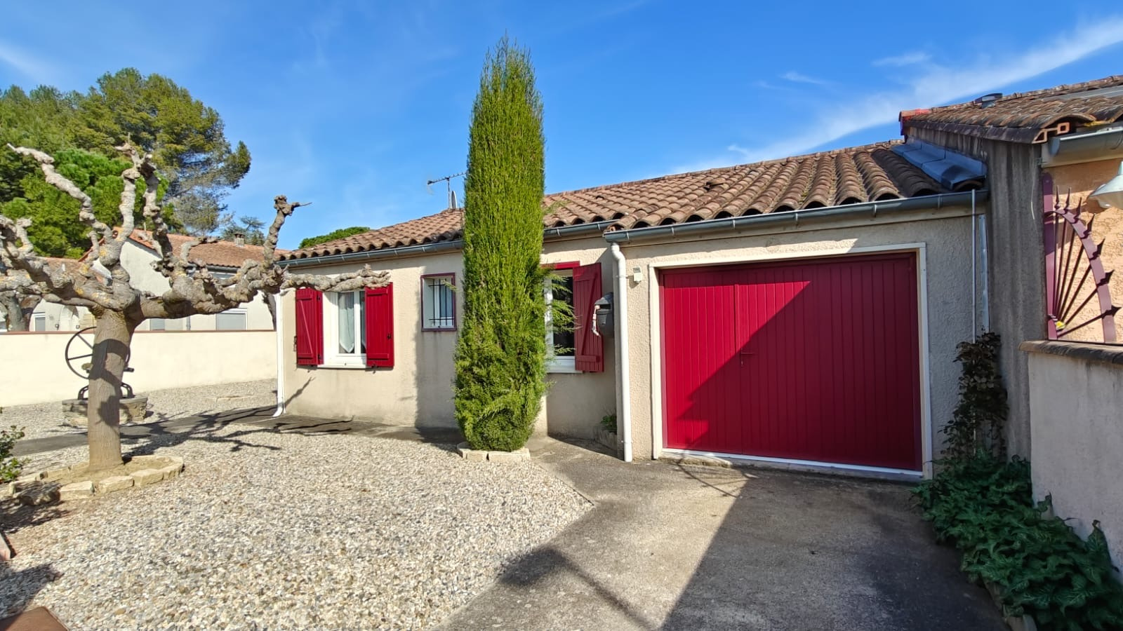 Detached Villa with Garden, Nice Family Home