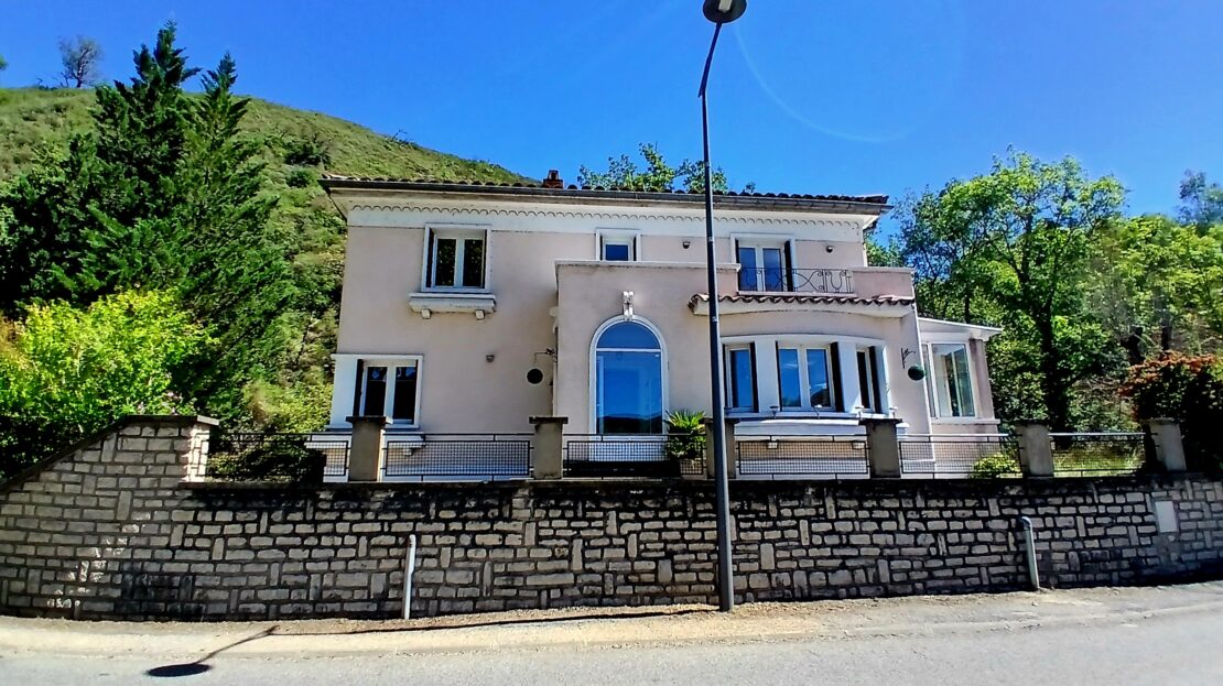 Charming Character House in the Art Deco Style