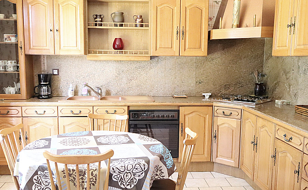 Property_For_Sale_in_France-with_Cle_France_Join_our_mailing_List_MNB07277_2.06