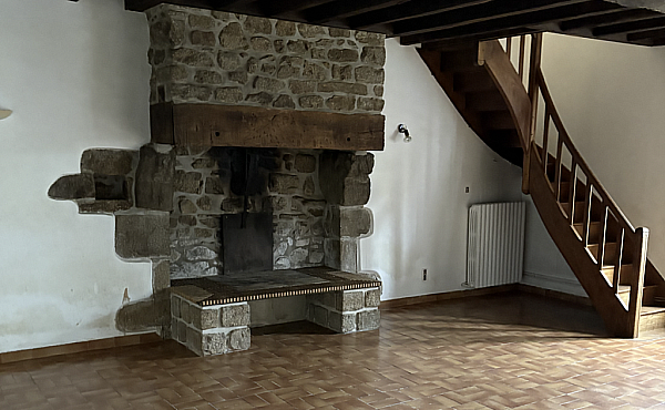 Property_For_Sale_in_France-with_Cle_France_Join_our_mailing_List_BHJ04088_4.07