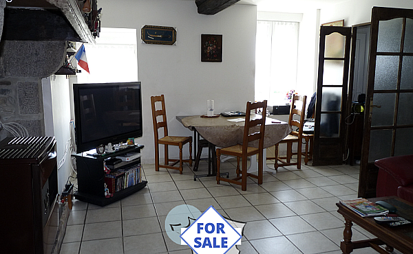 Property_For_Sale_in_France-with_Cle_France_Join_our_mailing_List_BHJ04090_32