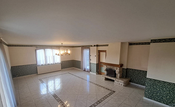 Property_For_Sale_in_France-with_Cle_France_Join_our_mailing_List_MNB072920.45