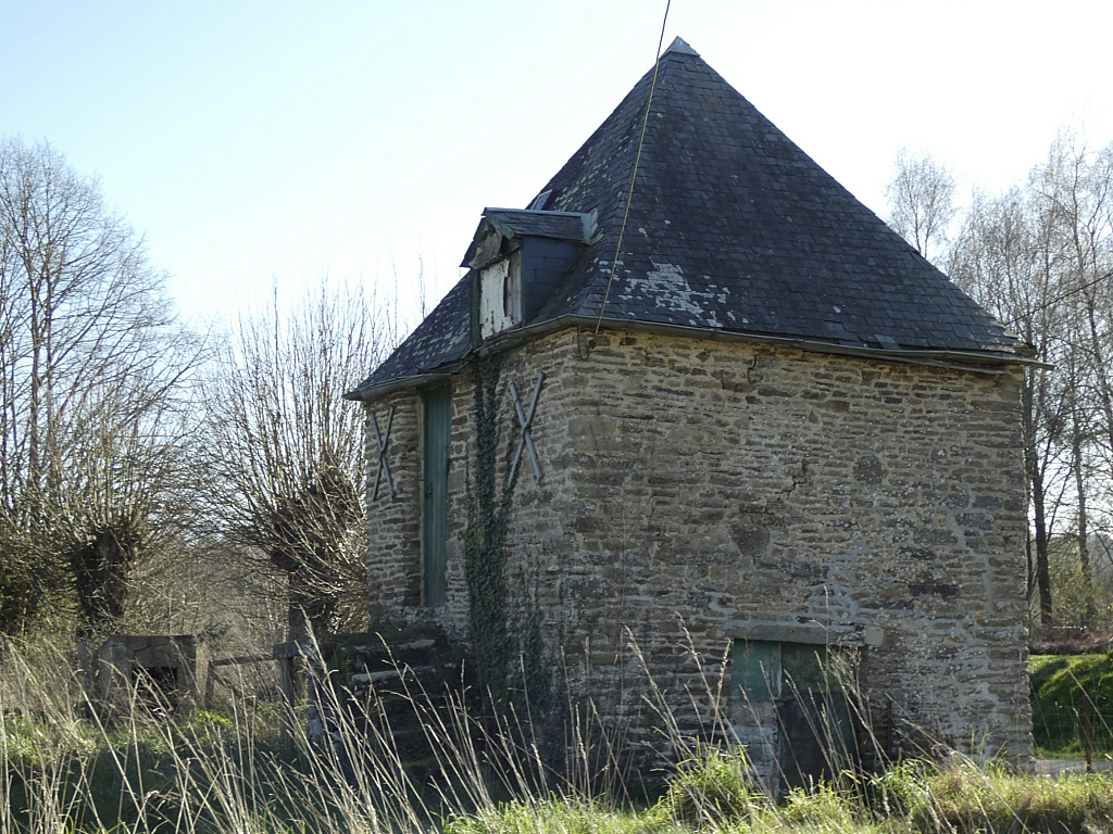 Property_For_Sale_in_France-with_Cle_France_Join_our_mailing_List_MNB072953.57