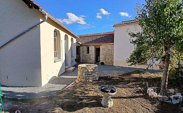 Property_For_Sale_in_France_with_Cle_France_Join_our_mailing_List_PSD00102_02163