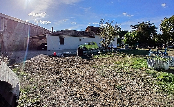 Property_For_Sale_in_France_with_Cle_France_Join_our_mailing_List_PSD00102_02170