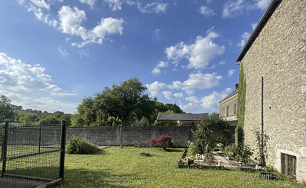Property_For_Sale_in_France-with_Cle_France_Join_our_mailing_List_BHJ04094_9.13