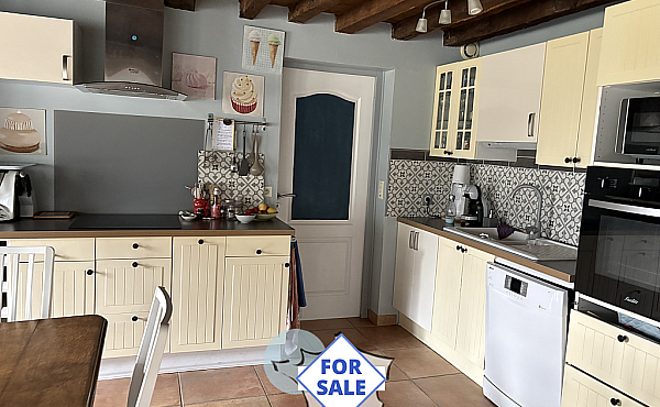 Property_For_Sale_in_France-with_Cle_France_Join_our_mailing_List_BHJ04095_7.08