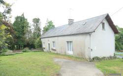 Detached Country House with Almost One Hectare