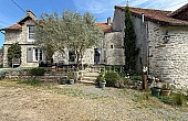 Property_For_Sale_in_France-with_Cle_France_Join_our_mailing_List_DJV06005_a