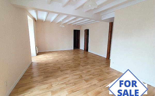 Property_For_Sale_in_France-with_Cle_France_Join_our_mailing_List_ERS00105_(2)