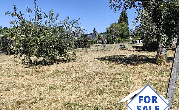 Property_For_Sale_in_France-with_Cle_France_Join_our_mailing_List_ERS00109_(1)